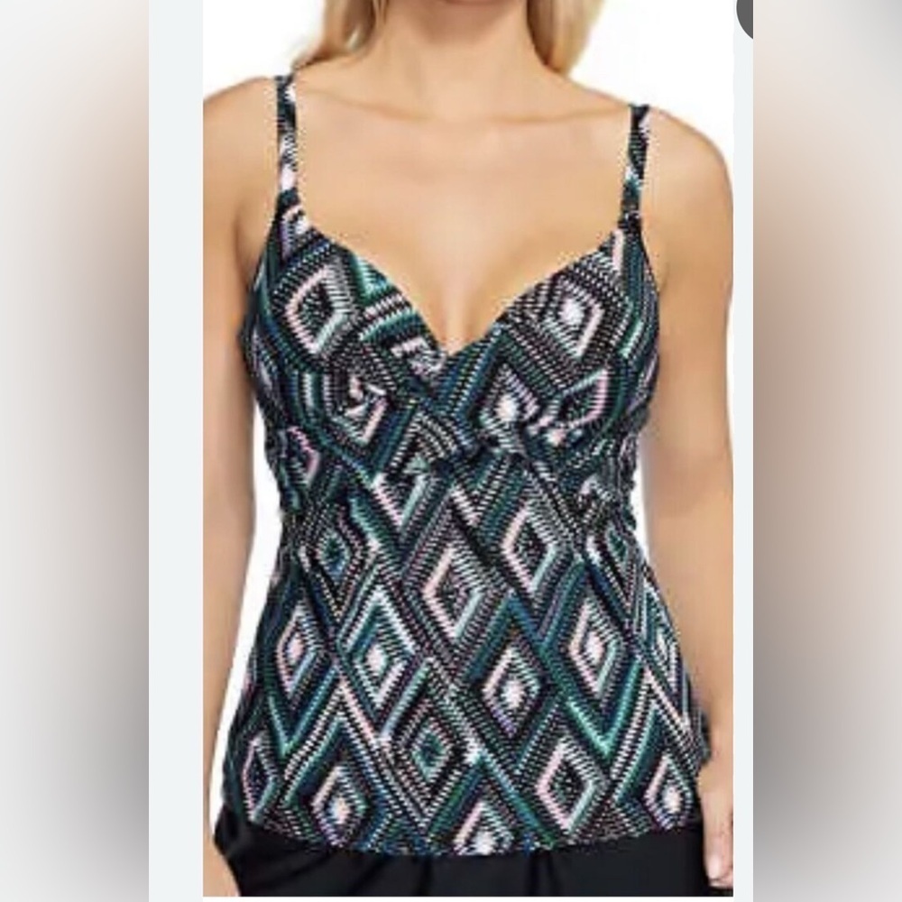 Island Escape Underwire Tankini Top 6